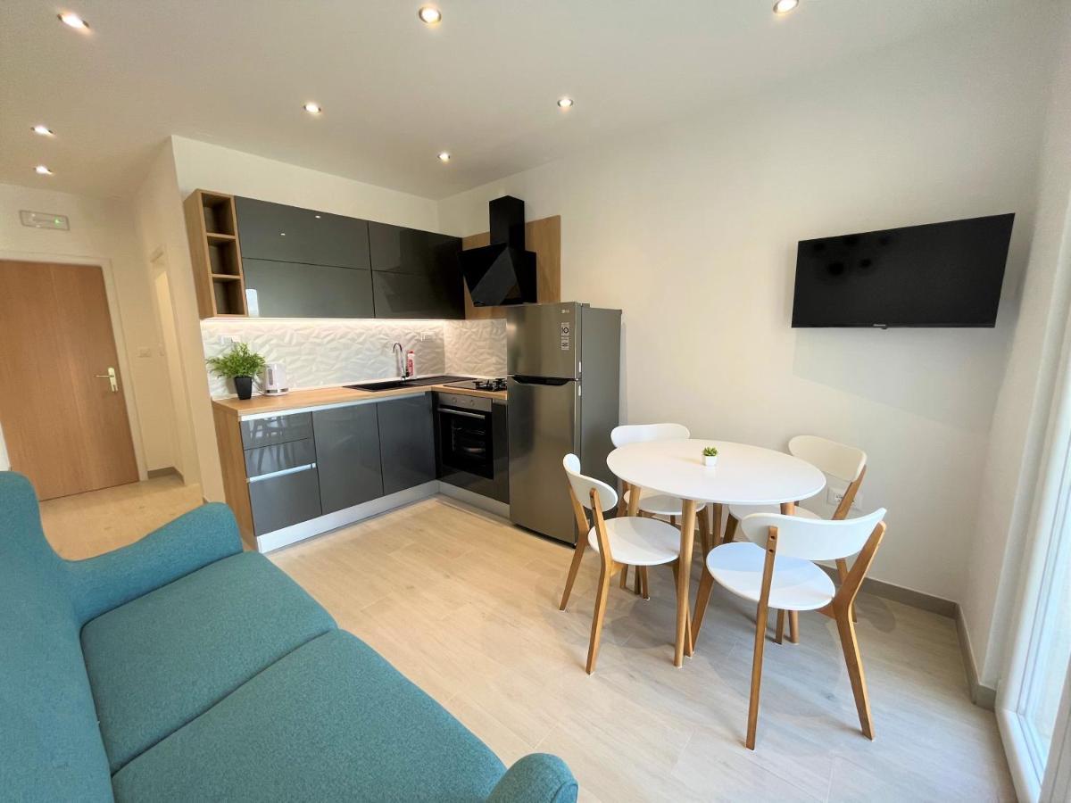Strma Apartment *